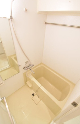 【浴室】 | ザ・プレミアムスイートヨコハマ