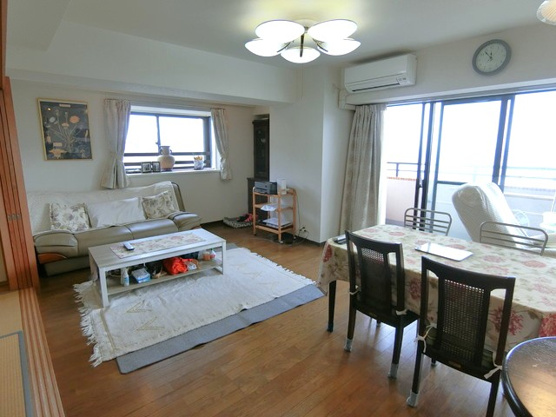 【居間・リビング】 | ライオンズヒルズ熱川