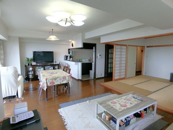 【居間・リビング】 | ライオンズヒルズ熱川