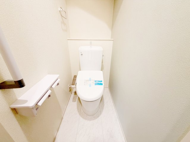 藤枝市藤岡4丁目／2期　新築戸建のトイレ