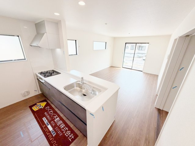 藤枝市藤岡4丁目／2期　新築戸建の独立洗面台