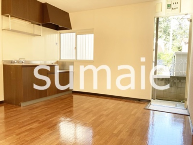 メゾンドールの居間・リビング|ダイニングルーム。