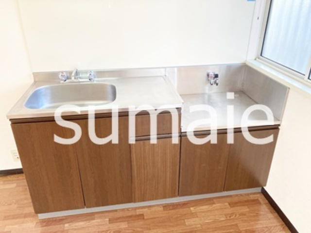 メゾンドールのキッチン|2口コンロ設置可キッチン。