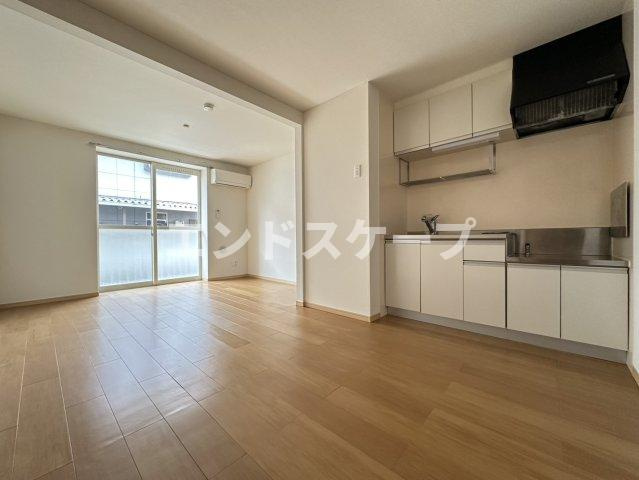パークウッドＢの居間・リビング|高崎、前橋のお部屋探しはエンドスケープまで！お客様の理想お聞かせ下さい♪