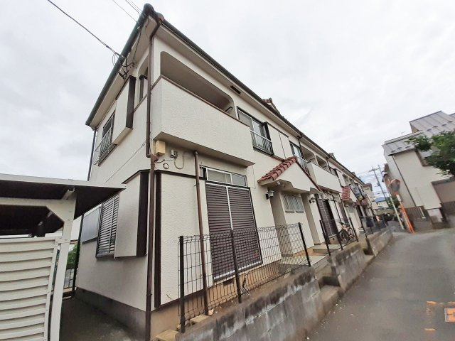 コスモハイツの外観