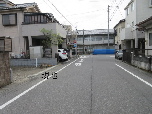 【仲介手数料無料】新築戸建　熊谷市月見町1-57（全1棟）の前面道路含む現地写真