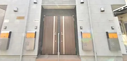 アーベンス池袋のエントランス