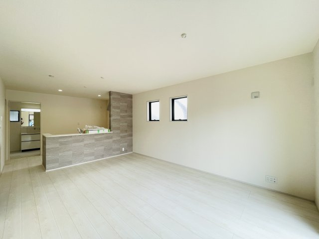 【居間・リビング】 | 熊谷市月見町第3　LiveleGarden.s    新築戸建　全1棟　1号棟