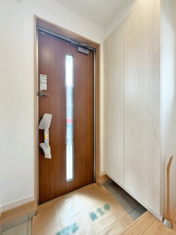 増田9丁目の玄関