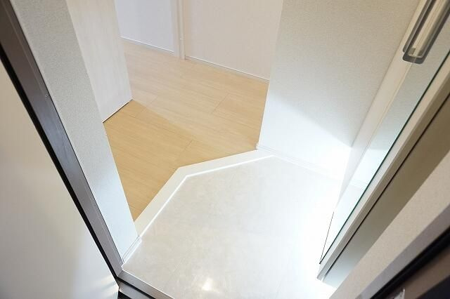 ケヤキグランデⅠの玄関