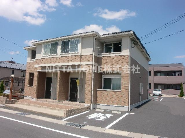 ウォーカーヒル　Ⅱ　（ＷＡＬＫＥＲ　ＨＩＬＬ　Ⅱ）の駐車場|敷地内に駐車場も完備しています！