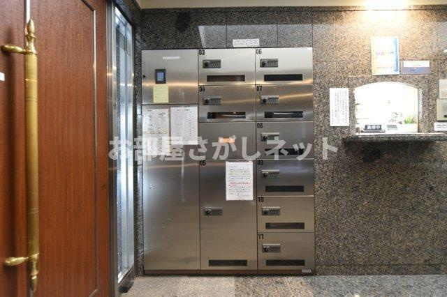 菱和パレス御茶ノ水湯島天神町【おとり物件なし】#学生・社会人にオススメ！初期費用分割払いOK！のその他共用部分|宅配BOX