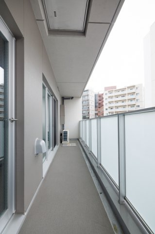 フィシオ飯田橋のバルコニー|※写真は同タイプ住戸です。