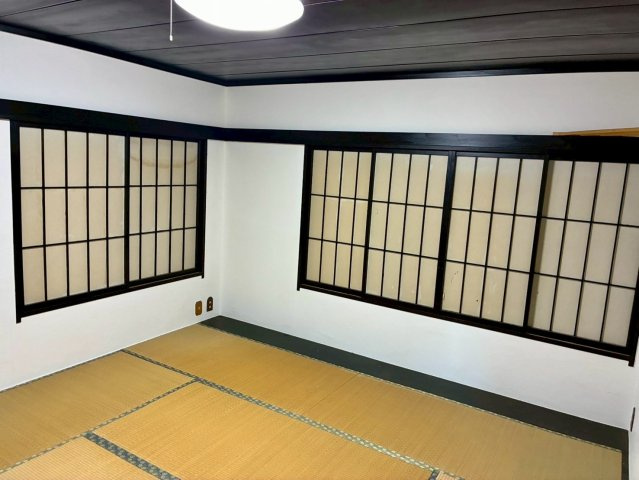 宮和田戸建の居間・リビング