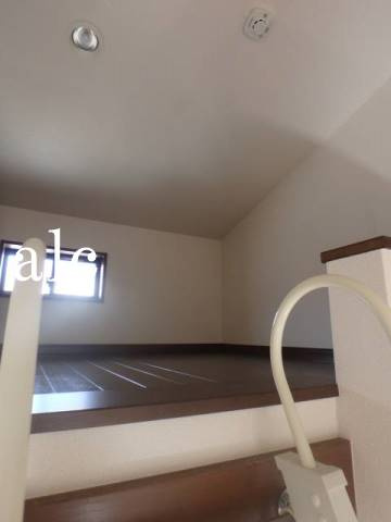 アーバンプレイス早稲田Ｂの内装|内装は落ち着いています