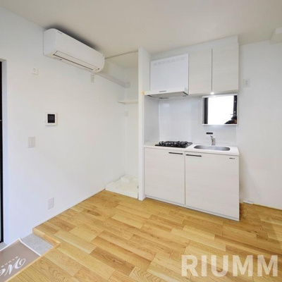 【玄関】 | 四谷アパートメントE