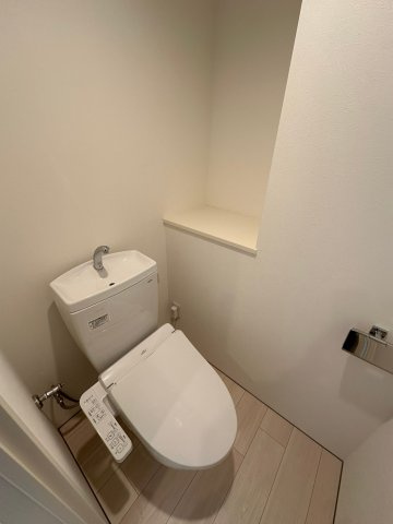 quador御器所BLANC　名古屋市賃貸　仲介手数料無料のトイレ|同物件別部屋