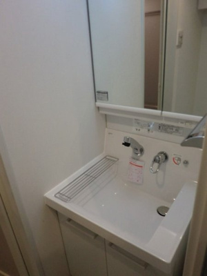 【洗面所】 | 新品家具付きマンション豊玉北17(KaGood東京)
