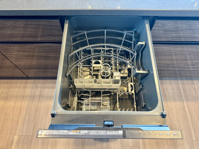 レ・ジェイド袋井駅前のキッチン|嬉しい食洗器付きで家事が時短できますね♪