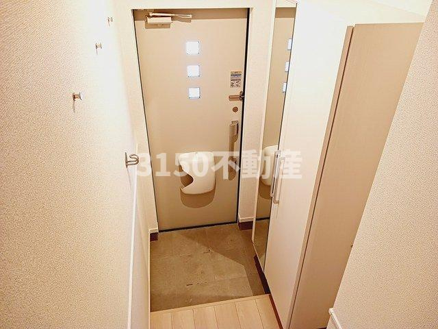 ヴァルトハイムの玄関