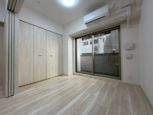 スプランディッド安土町の洋室