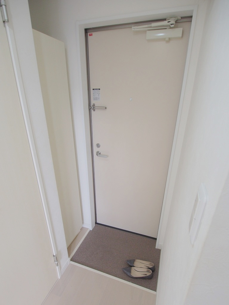 Maisonetic祇園の玄関