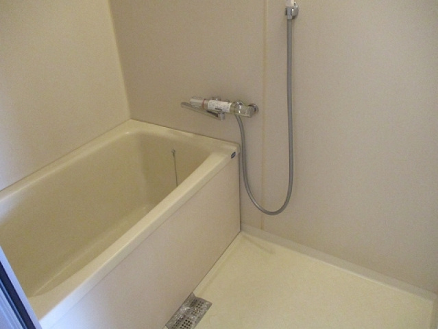 コーポ西山の浴室