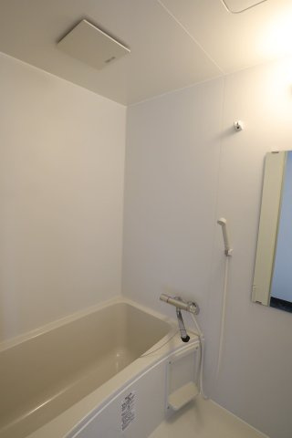 雅マンションの浴室