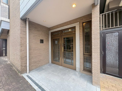 【エントランス】 | ネバーランド箕面潤水館