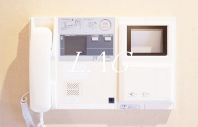 【セキュリティ】 | ファミール浅草シティウエスト | モニター付きインターホンです。