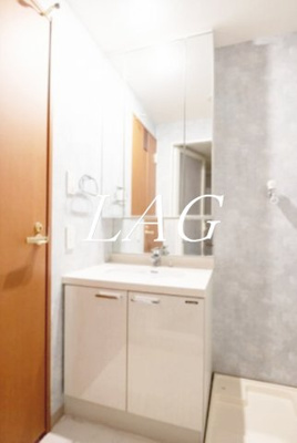 【洗面所】 | ファミール浅草シティウエスト | 洗面台です。