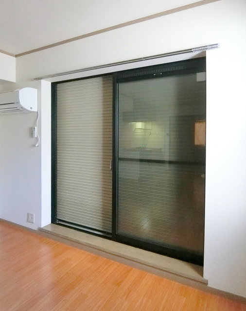 グランデックス上荻のセキュリティ|★防犯シャッター★