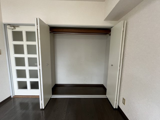 協栄マンションOYAMAの収納