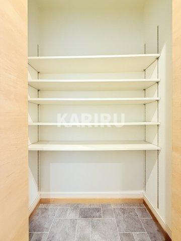 Ａｚｕｌしぎのの内装