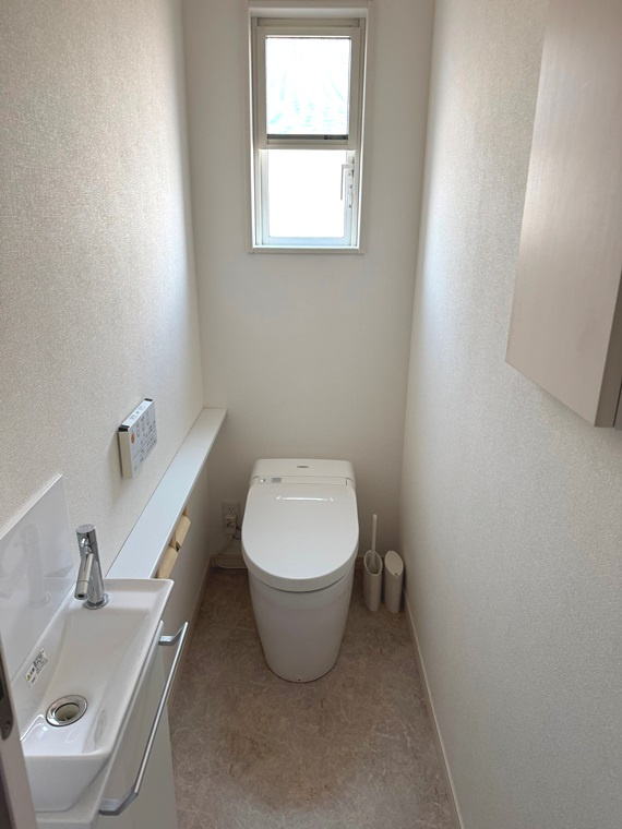 もねの里戸建のトイレ