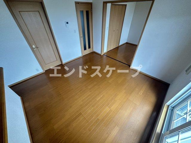 カスターニャＡの居間・リビング|高崎、前橋のお部屋探しはエンドスケープまで！お客様の理想お聞かせ下さい♪