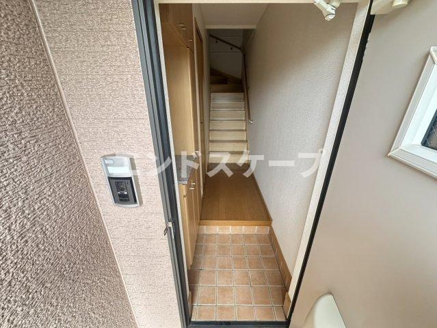 カスターニャＡの玄関|高崎、前橋のお部屋探しはエンドスケープまで！お客様の理想お聞かせ下さい♪