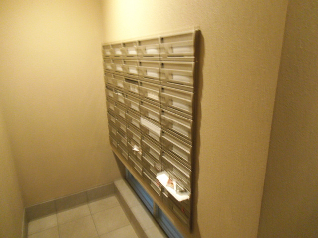 パークアクシス板橋の設備|集合ポストです