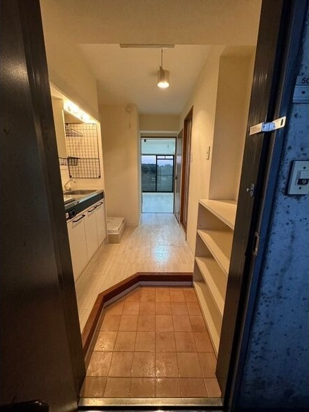 サン・ミヨシの玄関