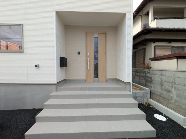 三木市自由が丘本町2丁目part3の玄関