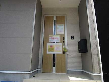 安佐南区安東５丁目の玄関