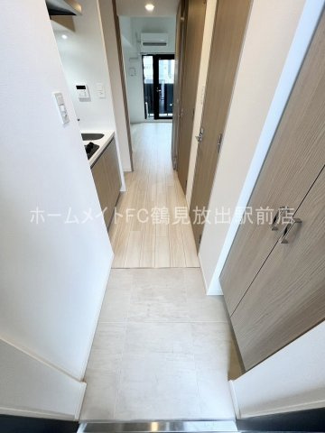 S-RESIDENCE高井田beletaの玄関