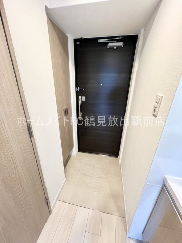 S-RESIDENCE高井田beletaの玄関