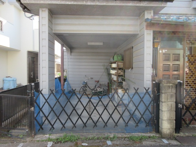 中古戸建　滑川町月輪934-7（リフォーム住宅）の駐車場