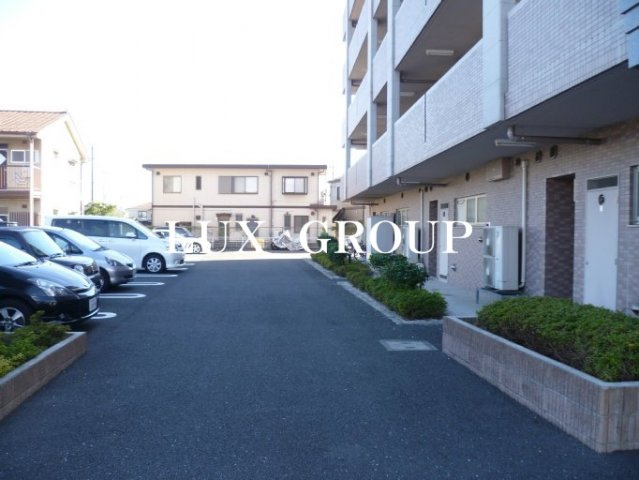 【駐車場】 | プラシード輝