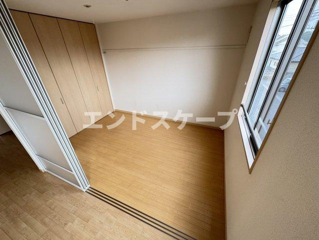 クレシェンテＢの洋室|高崎、前橋のお部屋探しはエンドスケープまで！お客様の理想お聞かせ下さい♪