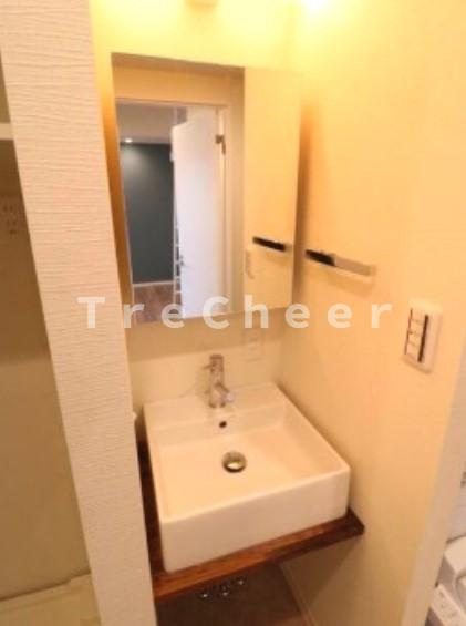 アルテール尾久の洗面所