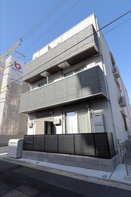 グラナーデ新宿