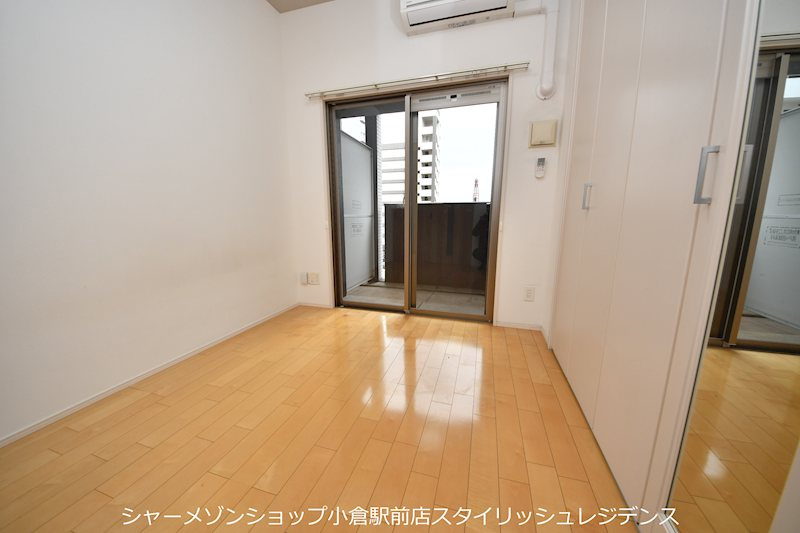 アルティザ小倉の寝室