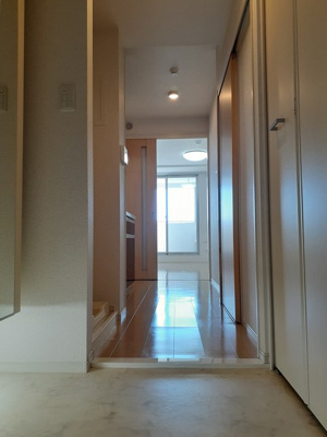 【玄関】 | パインズ美園 | 玄関です